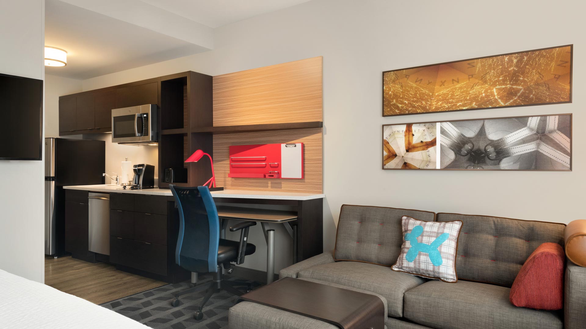 TownePlace Suites – Dubuque