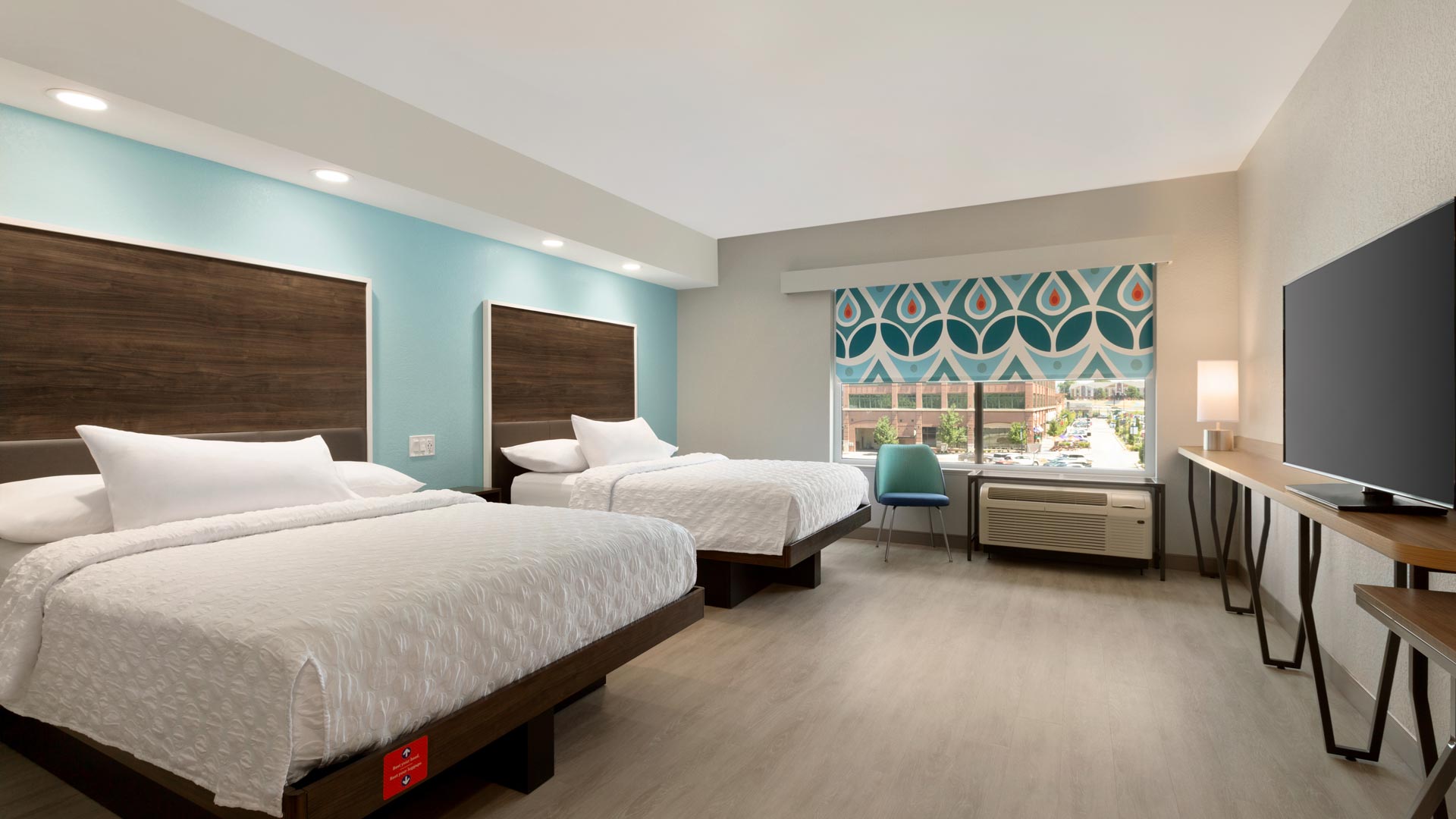 Tru by Hilton – St. Charles